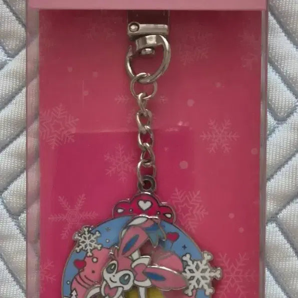 [BUNJANG] Pokemon Snow Globe Roulette Keychain - Sylveon / 포켓몬 스노우볼 룰렛 키링 - 님피아