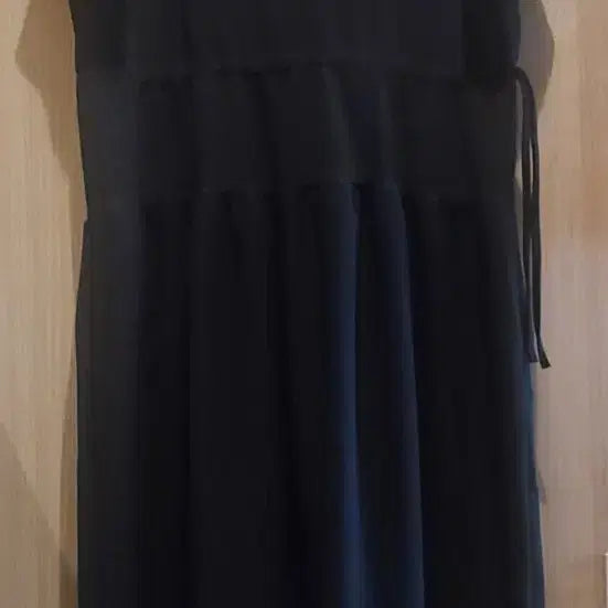 [BUNJANG] ARA Side String Long Dress (Black) / (새상품)예쁜 ARA옆스트링 롱원피스(블랙/77~88)