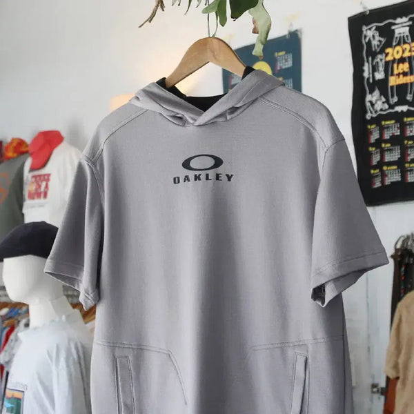 [BUNJANG] Oakley Track Hood Short Sleeve T-Shirt / (착용컷) OAKLEY 트랙 후드 반팔 티셔츠 (남성용 100)