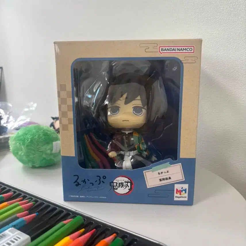 [BUNJANG] Demon Slayer Giyu Look Up Figure & Paper Goods Bundle / 귀멸의 칼날 기유 룩업 판매