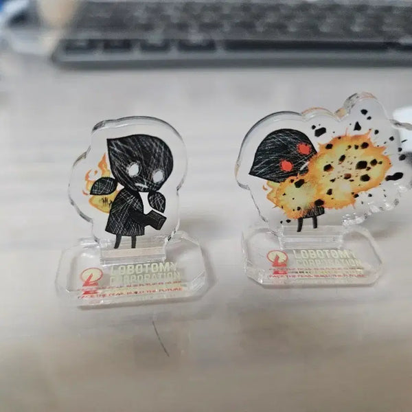 [BUNJANG] Lobotomy Corporation HamHamPangPang Mid-Layer Theme Burned Girl Acrylic Stand / 불소녀 아크릴 (햄햄팡팡 로보토미 중층 테마)