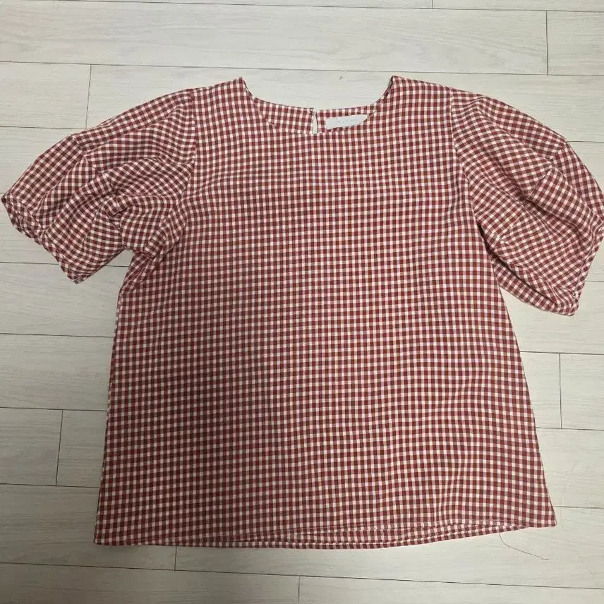 [BUNJANG] MUZAK Check Puff Sleeve Blouse / 무자크 체크퍼프소매 블라우스