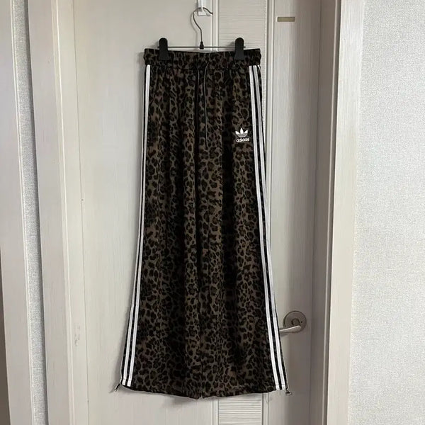 [BUNJANG] Adi Leopard Wide Summer Pants / 아디 와이드 레오파트 여름팬츠