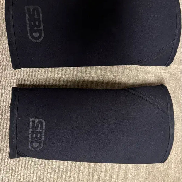 [BUNJANG] SBD Phantom Knee Sleeves (Size S) / Sbd 팬텀 니슬리브 s