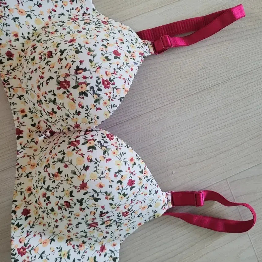 [BUNJANG] Adjustable Strap Floral Bra & Panty Set (Size 85) / [85] 브라 팬티 끈 조절 가능