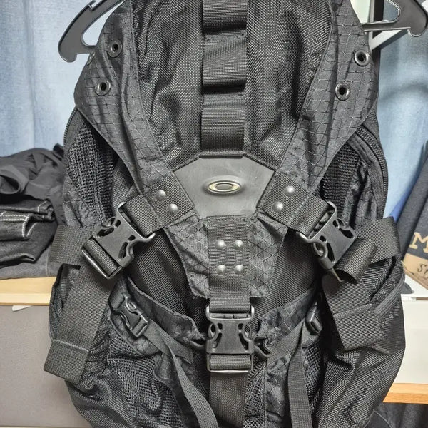 [BUNJANG] Oakley Icon Backpack 3.0 / 오클리 아이콘 백팩 3.0