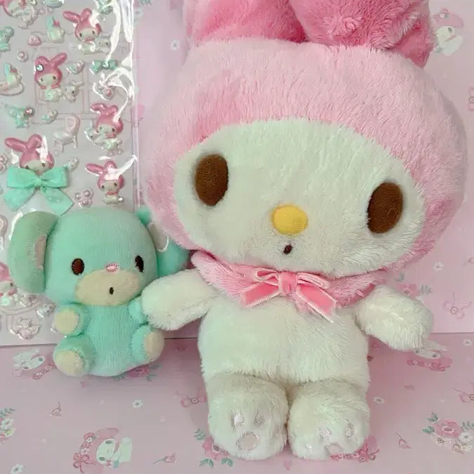 [BUNJANG] My Melody 2009 Pink Plush with Popo Sticker Set / 2009년 고전마멜 포포를 안고있는 핑크 마이멜로디 인형, 스티커 세트
