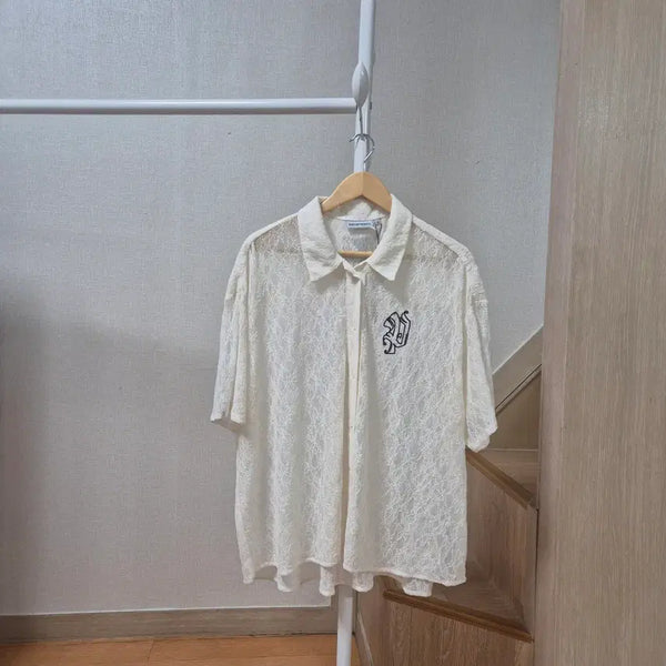 [BUNJANG] Ivory Lace Shirt (New) / 레이스 셔츠 아이보리 (새상품)