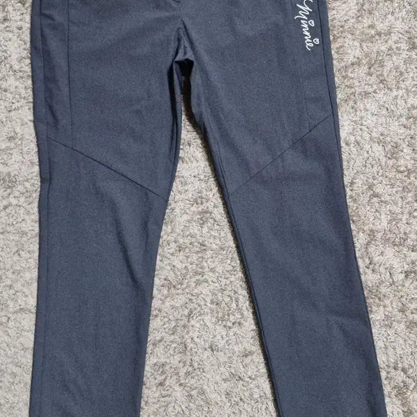 [BUNJANG] Iconic Minnie Women's Slacks - Size 28 / 여성 슬렉스 바지 28