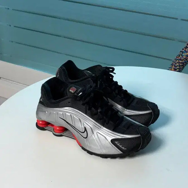 [BUNJANG] Nike Shox R4 Metallic Silver Red / 나이키 샥스 R4 메탈릭 실버 레드