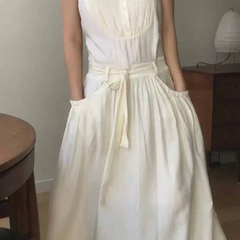 [BUNJANG] Pintuck Strap Long Dress (New) / 핀턱 스트랩 롱 원피스 (새상품)