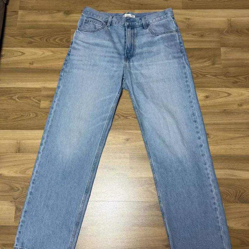 [BUNJANG] Uniqlo JW Anderson Straight Jeans / 유니클로 jw앤더슨 스트레이트 진 31