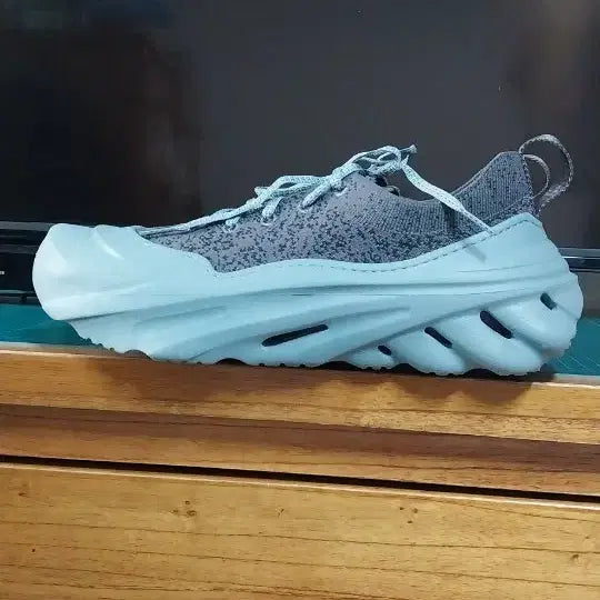 [BUNJANG] Crocs Eco Surge Men's Sneakers 270 / 크록스 정품 에코 서지 남성 운동화.270
