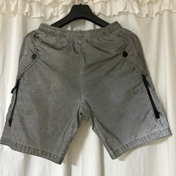 [BUNJANG] Stone Island Dust Reflective Pants / 스톤아일랜드 더스트 리플렉티브 팬츠