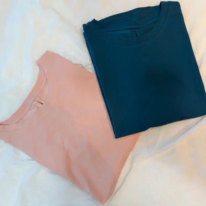 [BUNJANG] 2-Color Short Sleeve T-Shirt (Blue / Pink) / [새상품] 반팔 티셔츠 2color (블루 /핑크)