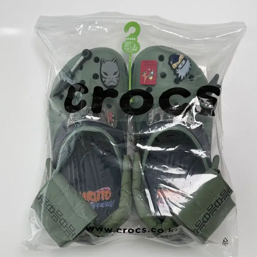 [BUNJANG] Naruto Kakashi Crocs (Size 230) / 나루토 카카시 크록스 230 CROCS
