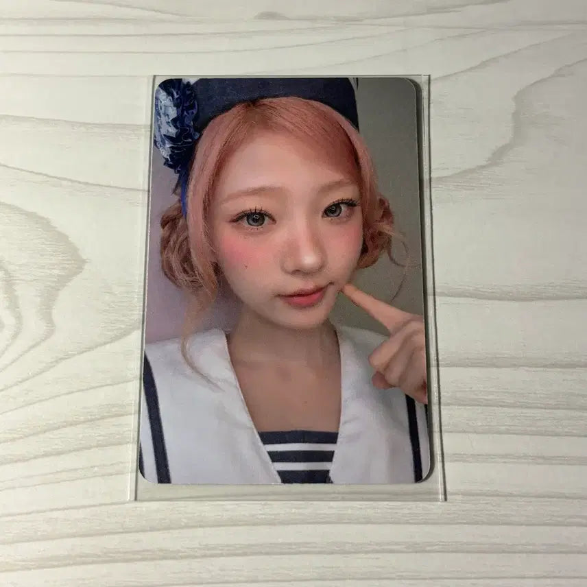 [BUNJANG] STAYC Yoon 'Happy Tune' Apple Music Lucky Draw Photocard / 하츠투하츠 애플뮤직 럭드 스텔라 포카