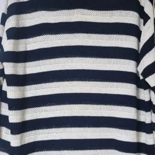 [BUNJANG] Leverage Hooded Knit Top Size 91 / 르베이지 후드니트탑91