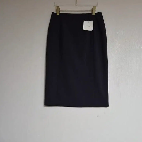 [BUNJANG] Aizd Bava New High-End Midi Skirt (Size 66) / 아이잗바바  신형 고급 미디스커트66새상품/오피스룩