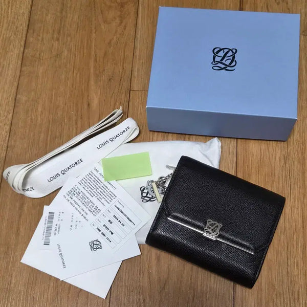 [BUNJANG] Louis Quatorze Lara Wallet Women's Bifold Wallet / 루이까또즈 라라지갑 여성 반지갑