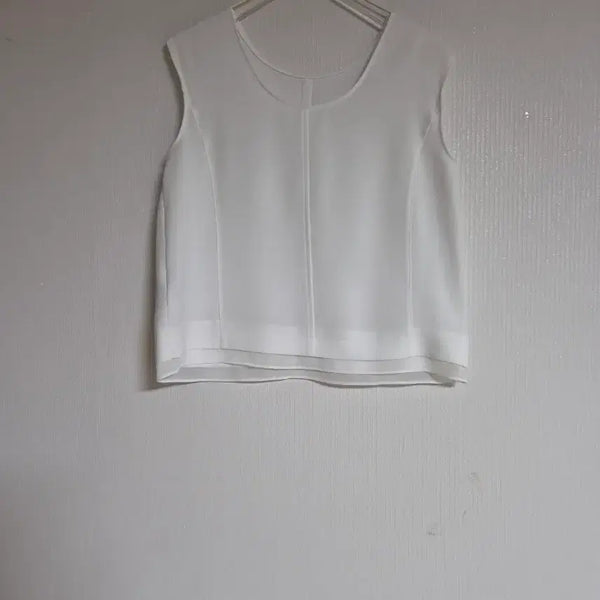 [BUNJANG] ON&ON 2024 Sleeveless Blouse - Size 55 / 온앤온2024고급 나시 블라우스55