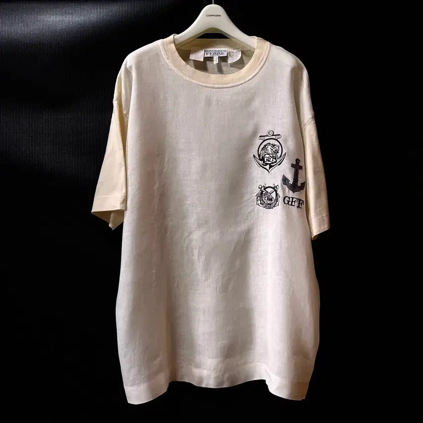 [BUNJANG] Gianfranco Ferré 90s Linen Embroidered T-Shirt / XL) 90s Gianfranco Ferre 린넨 자수 티셔츠 Italy