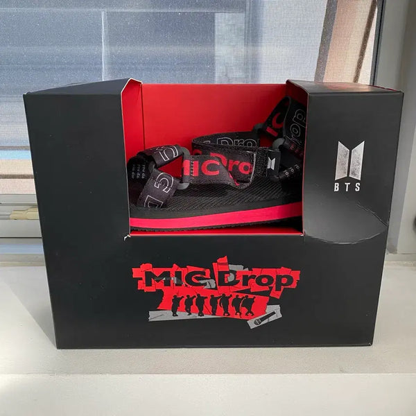 [BUNJANG] BTS Mic Drop Sandals Black Red (Size 250) / (250) BTS 방탄소년단 마이크드롭 샌들 블랙 레드