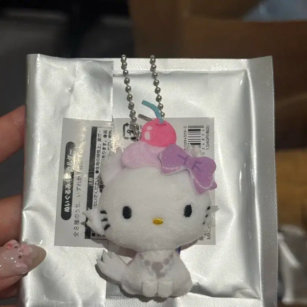 [BUNJANG] Sanrio Whipping Deco Series Random Keychain Doll / [챠미키티]산리오 휘핑 데코 시리즈 랜덤 키링 인형