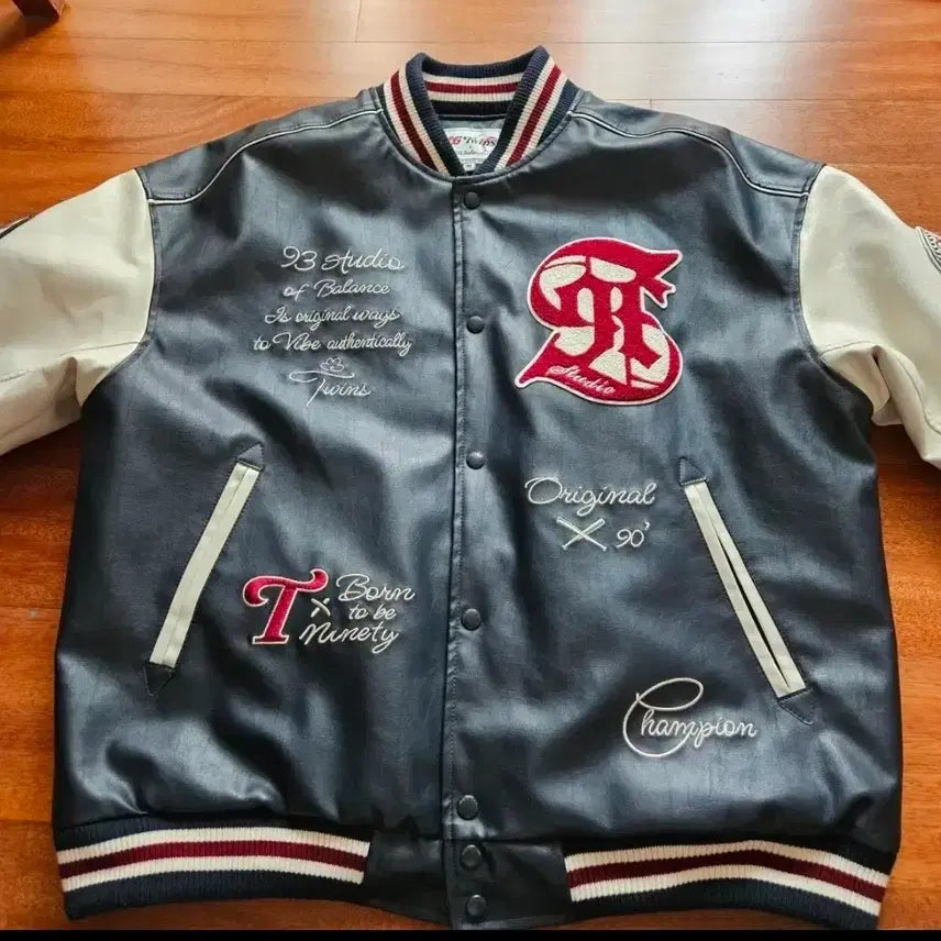[BUNJANG] LG Twins 1993 Varsity Jacket / lg트윈스 바시티 1993