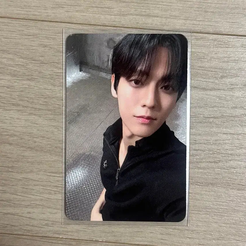 [BUNJANG] BTOB Lee Minhyuk (Huta) Studio Live Event Photocard / 비투비 이민혁 허타 공방 이벤트 포카