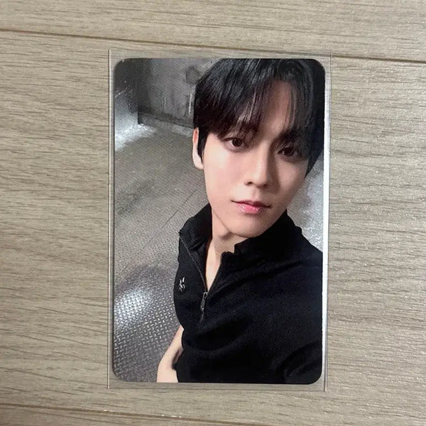 [BUNJANG] BTOB Lee Minhyuk (Huta) Studio Live Event Photocard / 비투비 이민혁 허타 공방 이벤트 포카