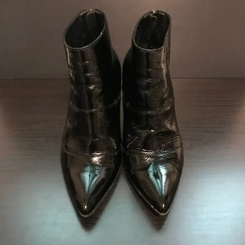 [BUNJANG] Tandy Women's Enamel Ankle Boots / [탠디](235) 여성 에나멜 앵클 부츠