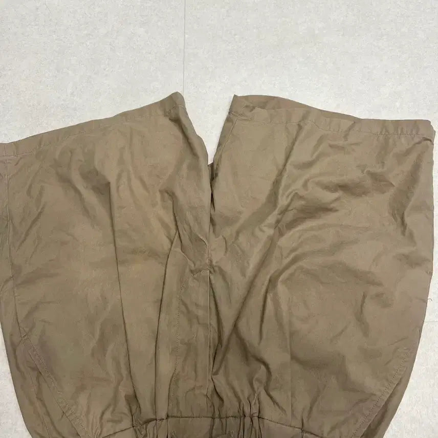 [BUNJANG] Brown Yak Easy Shorts Size 4 / 브라운야드 이지 쇼츠 4