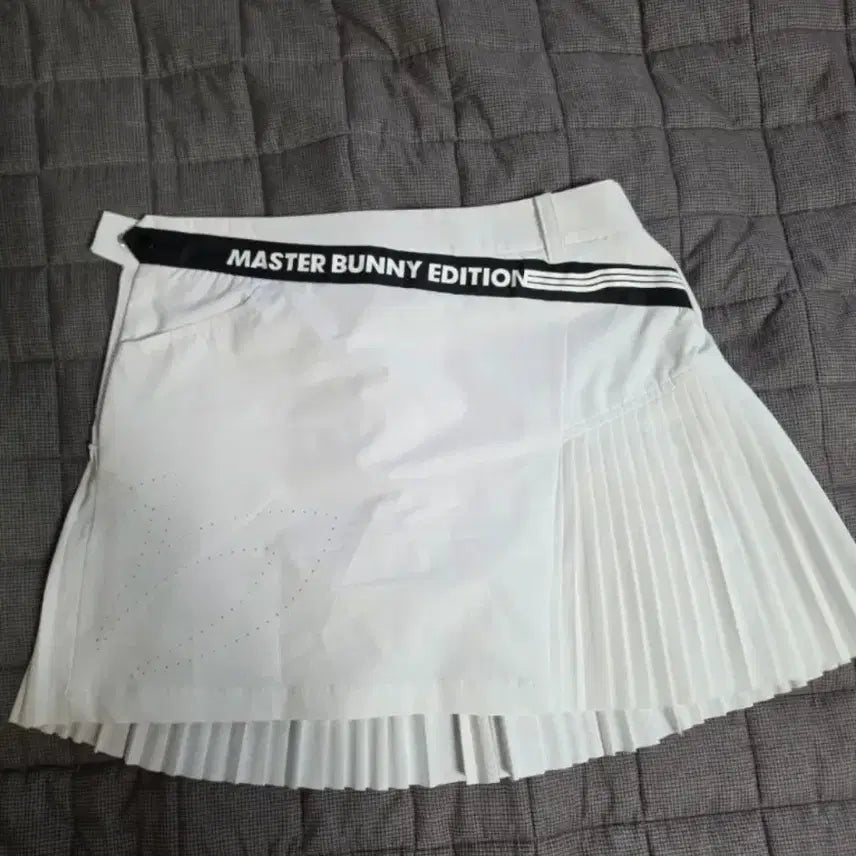 [BUNJANG] Master Bunny Golf Skirt / 마스터바니  골프 치마 2