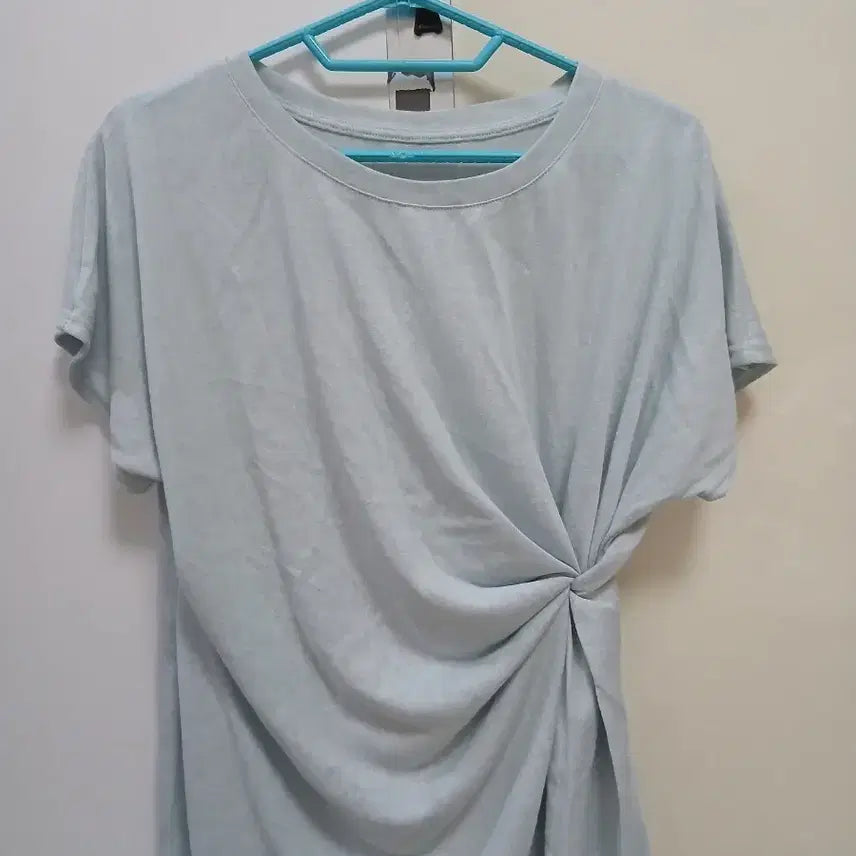 [BUNJANG] Lounge Twist Short Sleeve T-Shirt / (새옷)라운지 꼬임 반팔 티셔츠 55-77