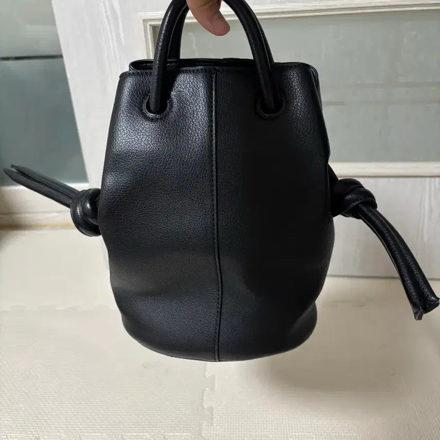 [BUNJANG] Beams Leather Bucket Tote Bag / 빔즈 복조리 토트백 가죽 Beams