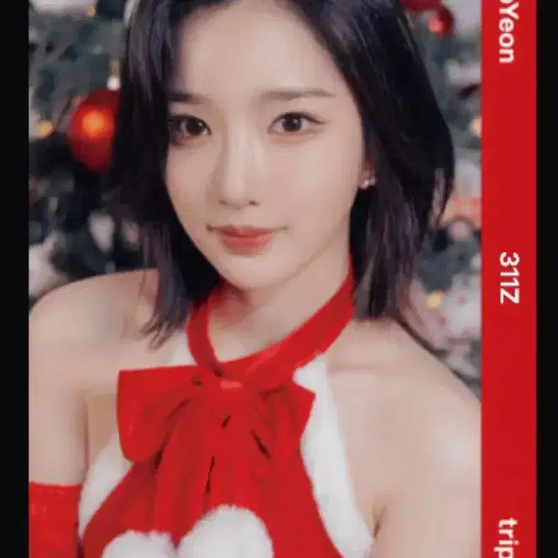 [BUNJANG] Kim Yooyeon Christmas Object Cream 01 Photocard / 트리플에스 김유연 크림01 크리스마스 오브젝트 양도
