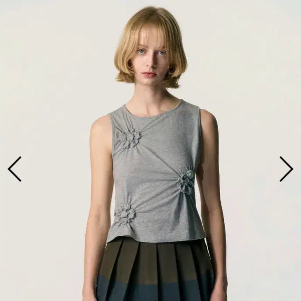 [BUNJANG] KIMZISU Floral Motif Smocked Sleeveless T-shirt - Grey (Size S) / 킴지수 티셔츠 KIMZISU Floral Motif Smocked T-shirt_GREY