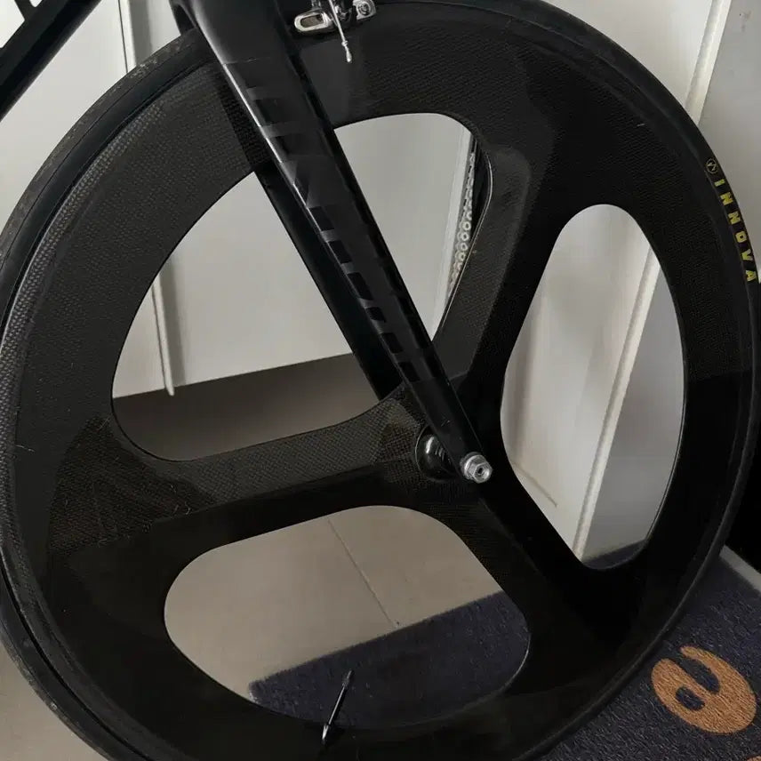 [BUNJANG] Carbon Tri-Spoke Wheelset / 카본 삼발이 판매합니다 교신 x