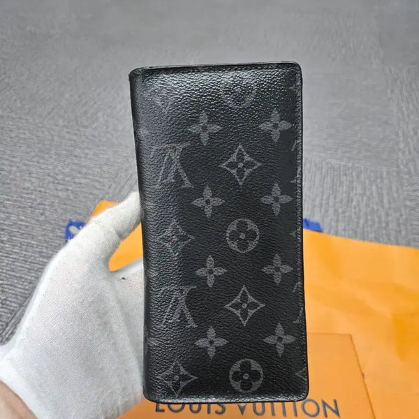 [BUNJANG] Louis Vuitton Brazza Wallet Monogram Eclipse / [특가][정품] 루이비통 이클립스 브라짜 장지갑