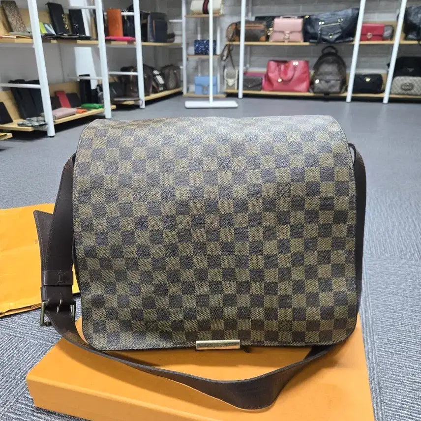 [BUNJANG] Louis Vuitton Damier Bastille Messenger Bag N45258 / [특가][정품] 루이비통 다미에 메신저백