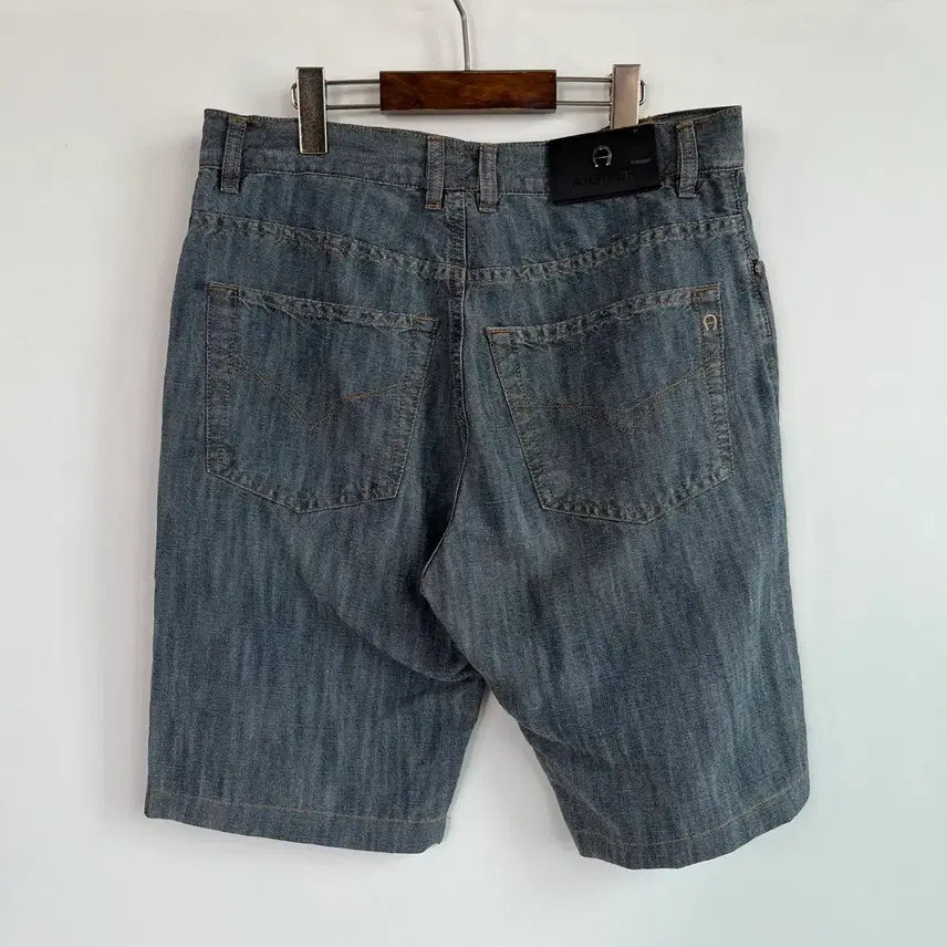 [BUNJANG] AIGNER Linen Blend Denim Shorts / AIGNER 아이그너 린넨 면 여름 데님 반바지