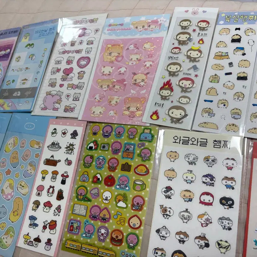 [BUNJANG] 19-Piece Illustration Fair Sticker Set / [급처] 다꾸 스티커 팩 19장 세트