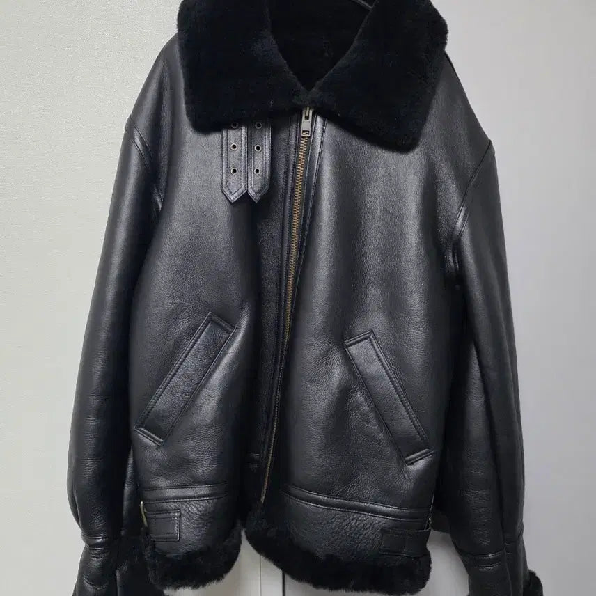 [BUNJANG] Songtan Dark Horse Lambskin B3 Shearling Jacket L (100 Size) / 송탄 다크호스 양가죽 무스탕(B3) 새상품