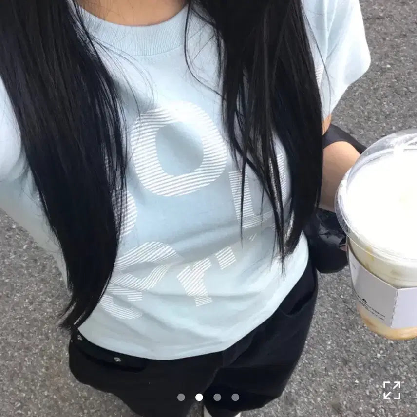 [BUNJANG] Usil Spring Letter Round Neck Short Sleeve T-Shirt / (새상품) 우슬 스프링레터 라운드넥 반팔티
