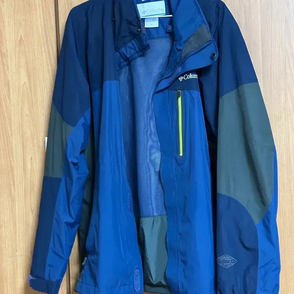 [BUNJANG] Columbia Men's Waterproof Jacket Navy / 컬럼비아 남성 방수 자켓 네이비 판매합니다.