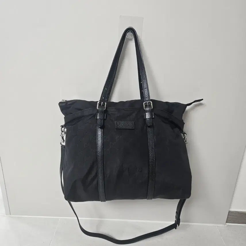 [BUNJANG] Gucci GG Logo Tote Bag Shoulder Bag Black / 구찌 GG 로고 토트백 숄더백 블랙