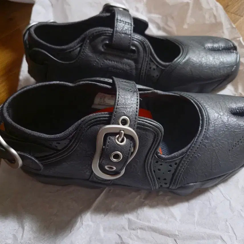[BUNJANG] Nike Air Rift Anthracite Metallic Silver (Women's) 240 / (W) 나이키 에어 리프트 앤트러사이트 앤 메탈릭 실버 240