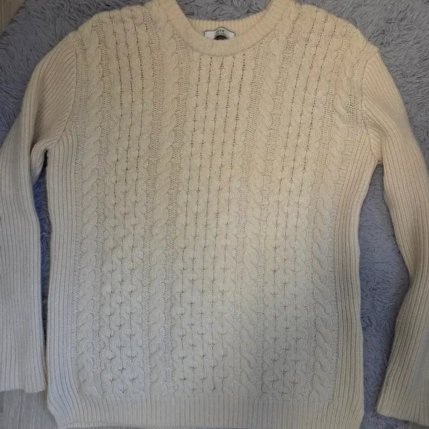 [BUNJANG] Ami Genuine Cable Knit Sweater Ivory 95-100 / 아미 정품 꽈베기 아이보리 심플 니트 95-100사이즈