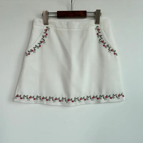 [BUNJANG] White Embroidered Mini Skirt / 화이트 자수 미니스커트 -030